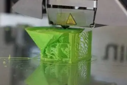不同材料如何实现3D打印避免脱落？