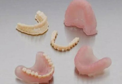 3D打印牙齿的成本由哪些因素决定？