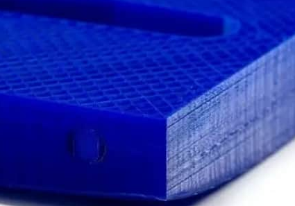 如何正确设置3D打印模型壁厚，避免翘曲开裂？